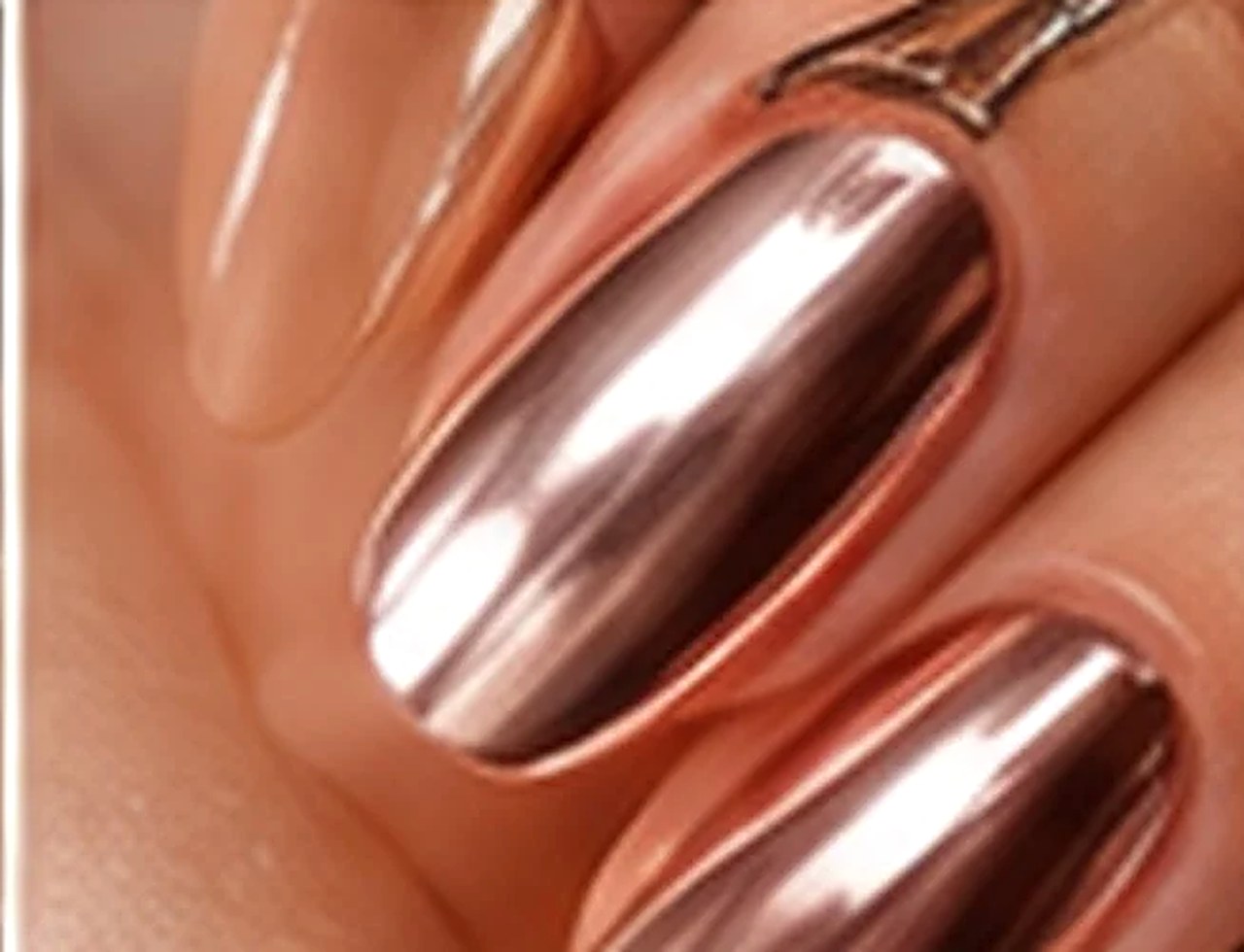 Chrome Nails · manucure NK Nails Bar Marrakech