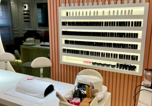 nknailsbarlounge, traitement hydrafacial, soin de visage, massage, nails bar, femmes, fille, spa, semilac, davines, mavala , thalgo, yonka, l’orial, nashi argan, o.p.i, coiffure, make-up, cosmetique, cheveux, manicure, pedicure, art nail, spa ,traitementssoins de visage, rituels spa corps, epilation,brushing,les soins profondes, hair cut, coloration, soins cheveux, nk nails bar